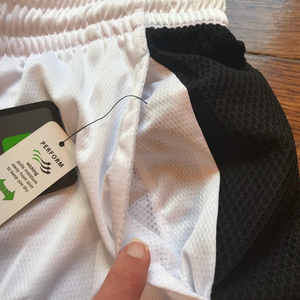 🚫SOLD🚫 RBX Men’s Reflective Performance Shorts - Picture 3 of 6